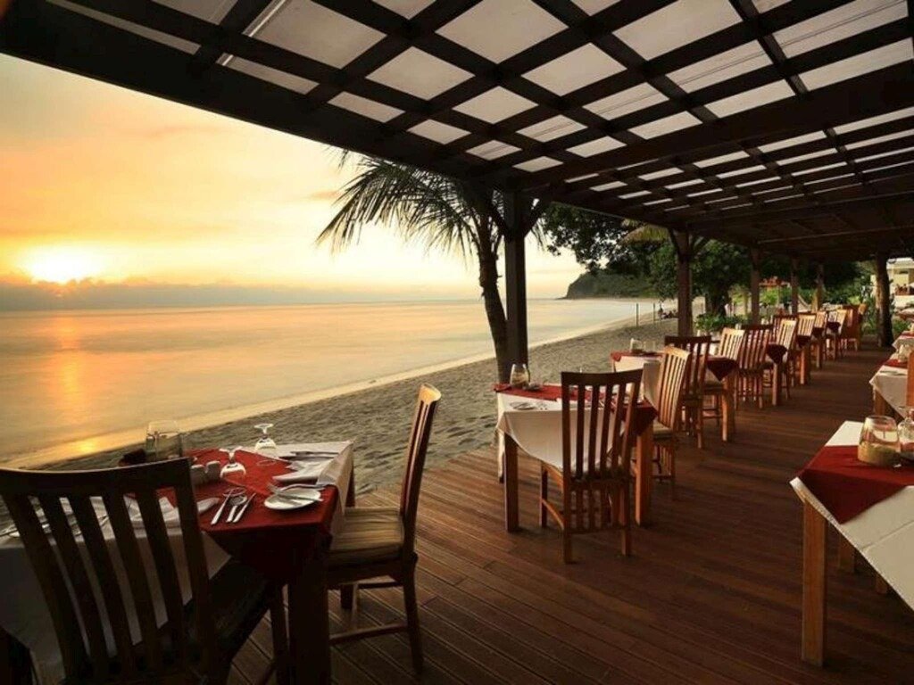 living-asia-outdoor3